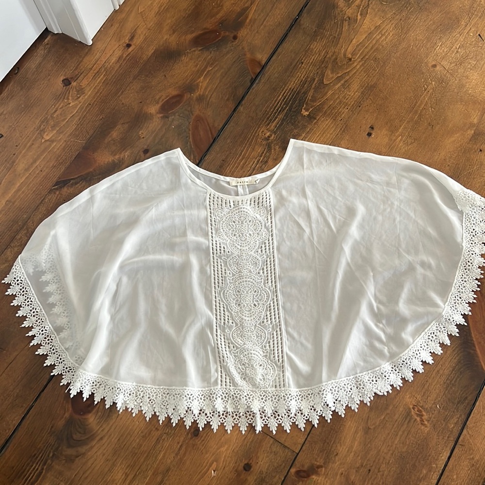 COPY - White lace boho flowly top